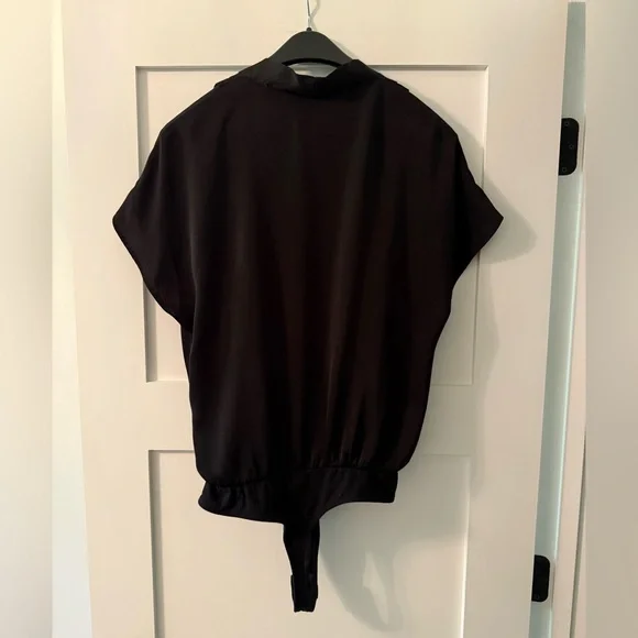 Aiblee Black Surplice Bodysuit - Size Large - Picture 3 of 12